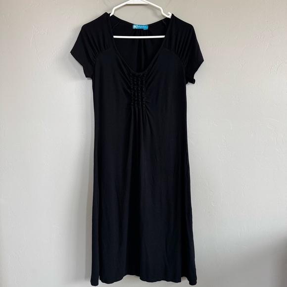 Fresh Produce Emma Dress Woman’s Size S Black Ruching Short Sleeve Style 21484 - Picture 1 of 8
